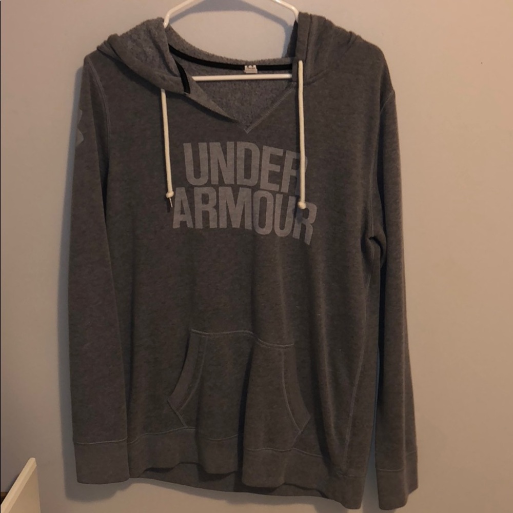 Under Armour Sweatshirt